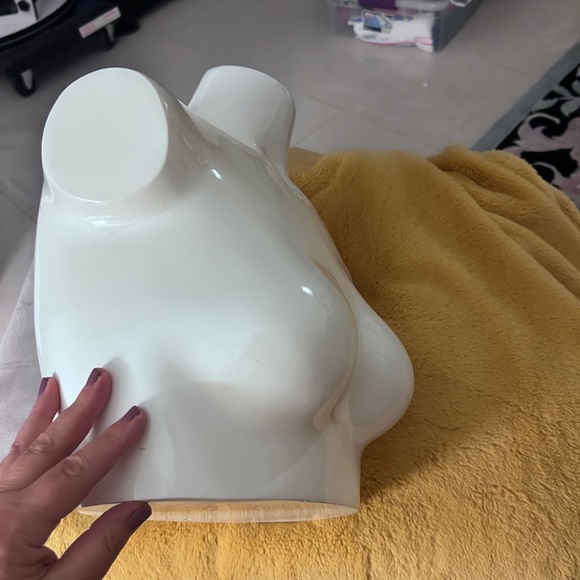 LIFESTYLE form -women’s bust (neck and bust) used, in excellent condition - Picture 4 of 8